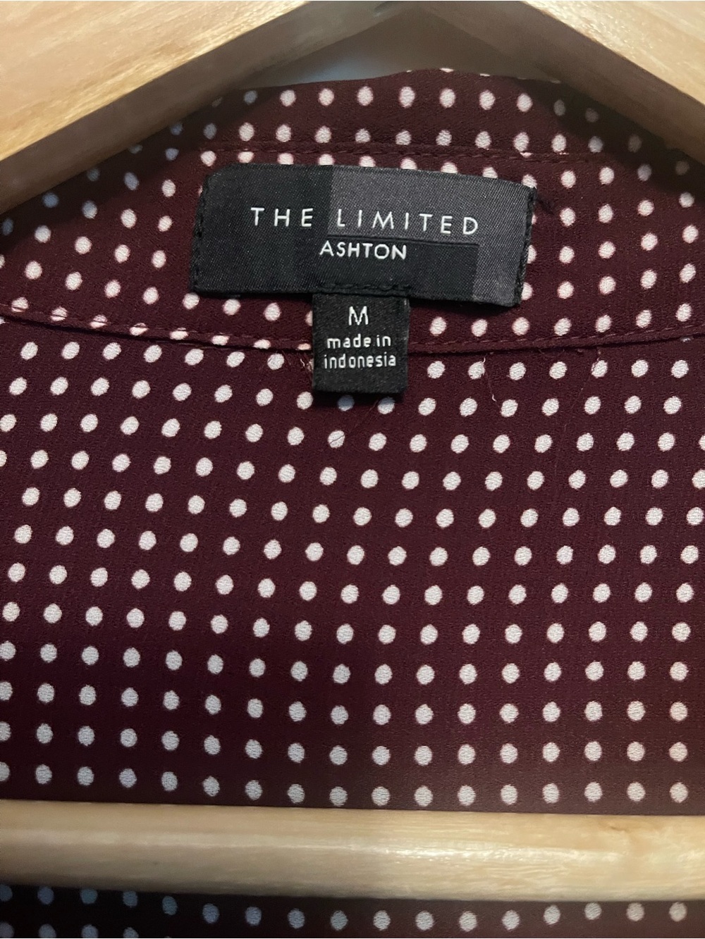 The Limited Women's Burgundy Dot Button-Up Blouse-M - Picture 3 of 14